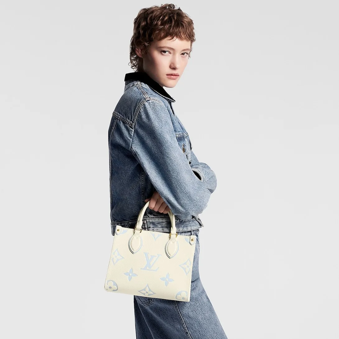 Louis Vuitton OnTheGo PM Tote Bag / White Gold Hardware - Image 6