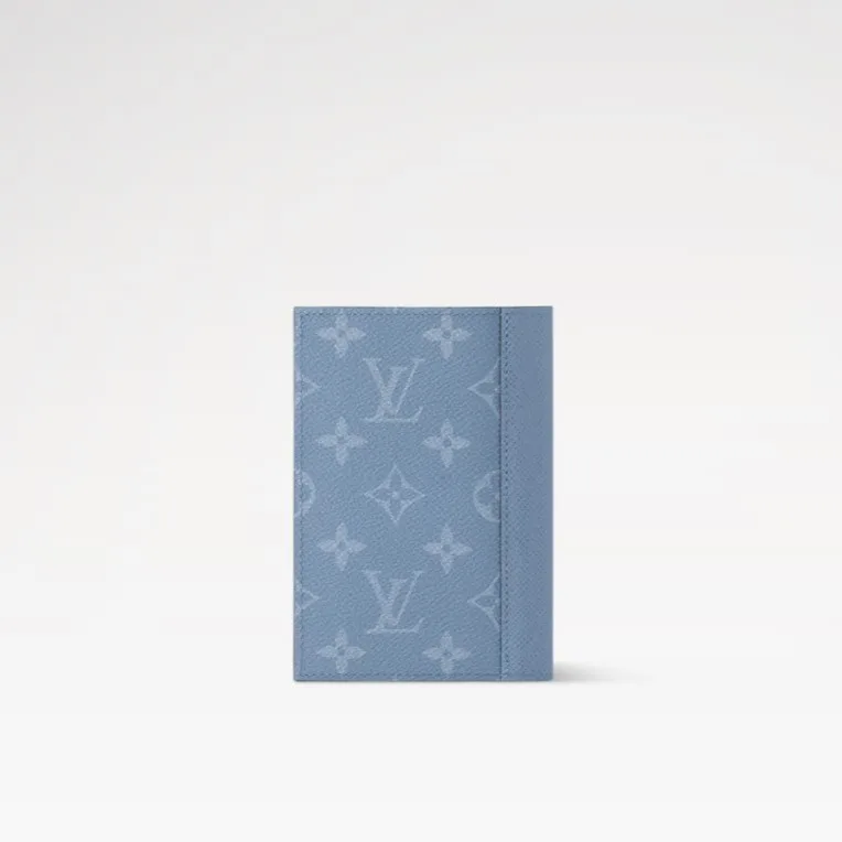Louis Vuitton Passport Cover Sky Blue / - Image 4