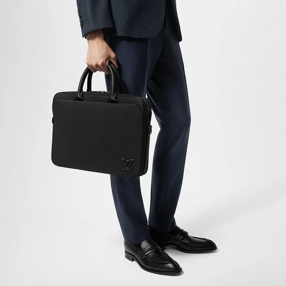 Louis Vuitton Pilot Briefcase Black / - Image 3