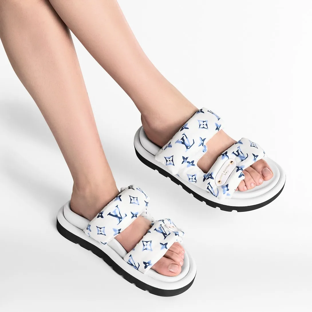Louis Vuitton Pool Pillow Comfort Mule Blue 1AHMKL - Image 2