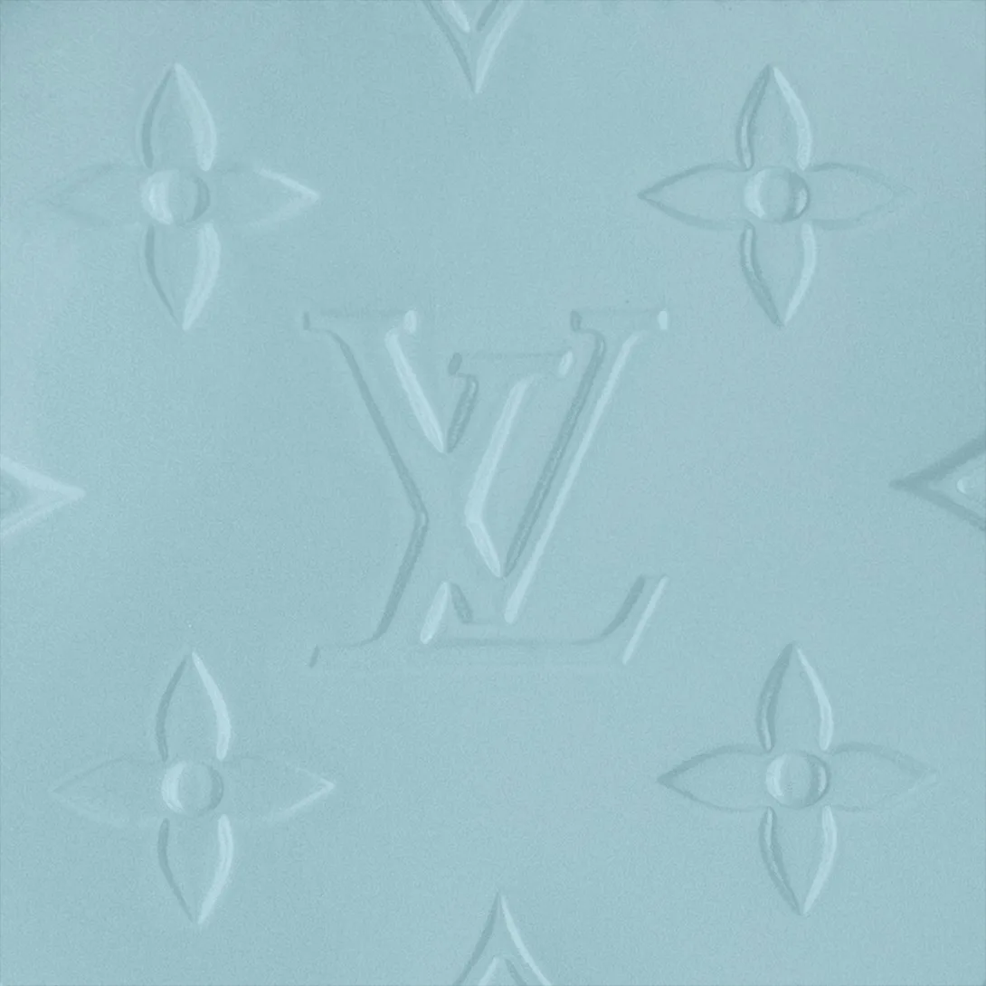 Alternative view of Louis Vuitton Reade PM Bag - / 8.7 Inches