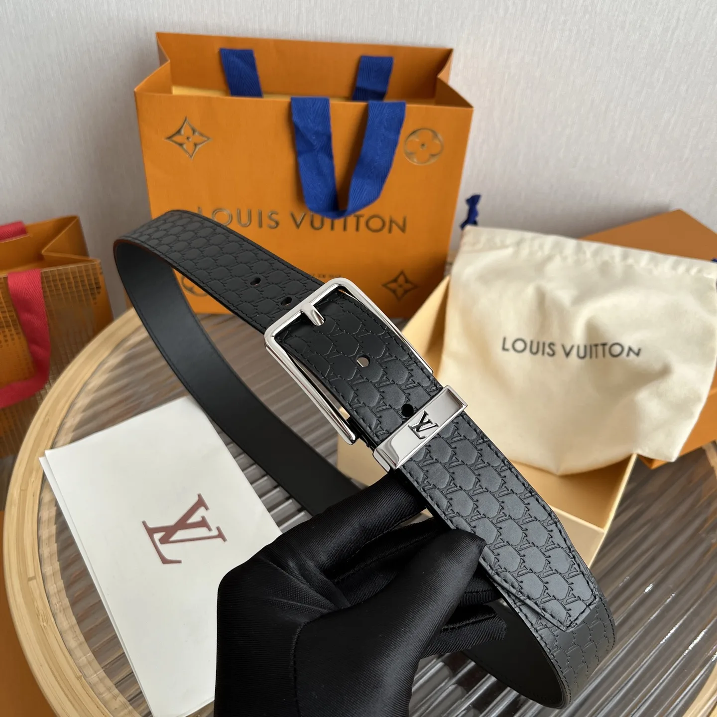 Louis Vuitton Initiales Reversible Belt Black LV Blason Embossed - Image 10
