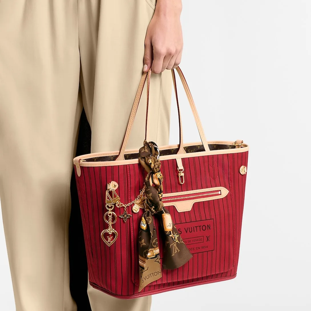Louis Vuitton Spring Street Chain Bag Charm - Image 3