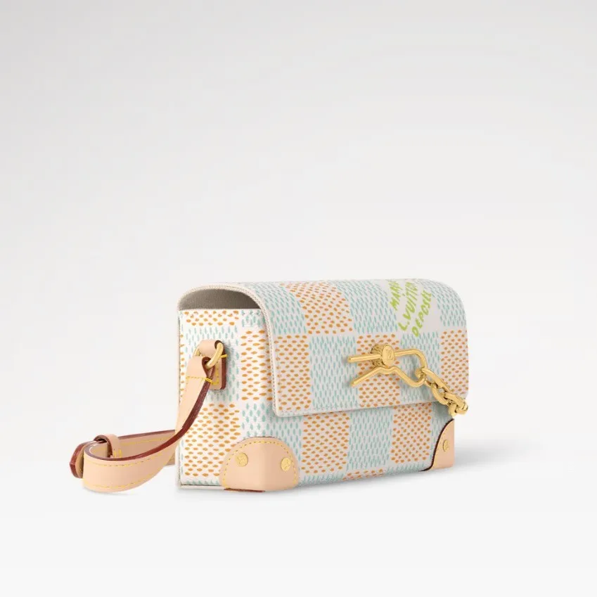 Louis Vuitton Steamer Wearable Wallet Bag White / - Image 4