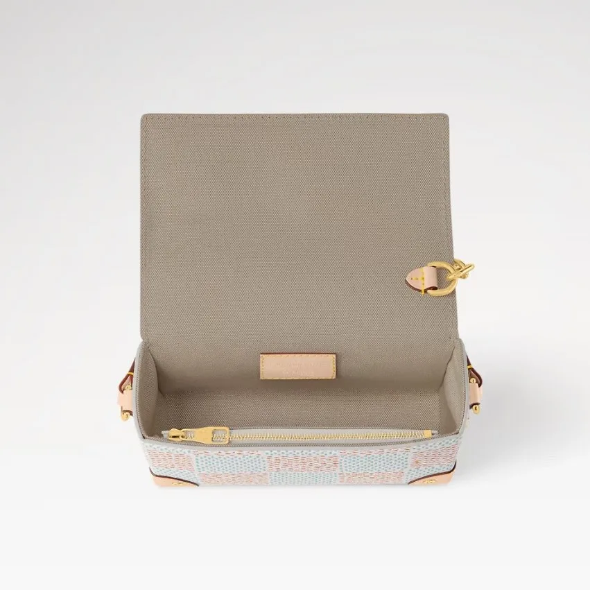 Louis Vuitton Steamer Wearable Wallet Bag White / - Image 6