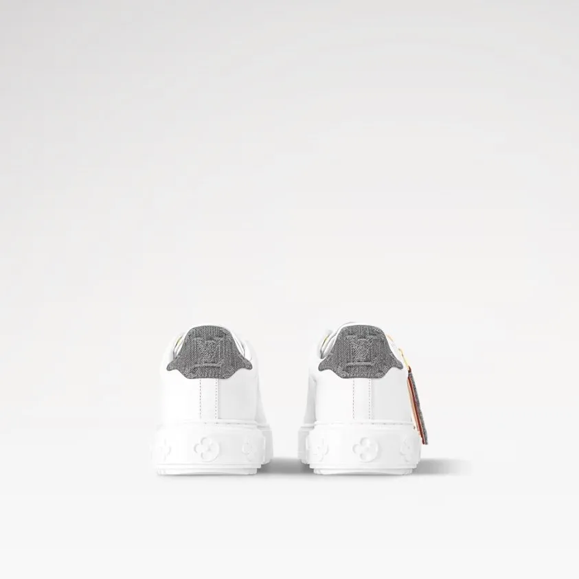 Louis Vuitton Time Out Sneaker Grey 1AGUY4 - Image 4