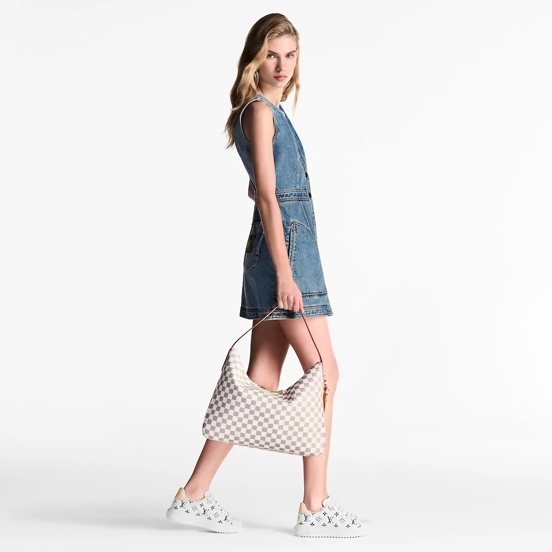 Louis Vuitton Time Out Sneaker Blue 1AHOOF - Image 3