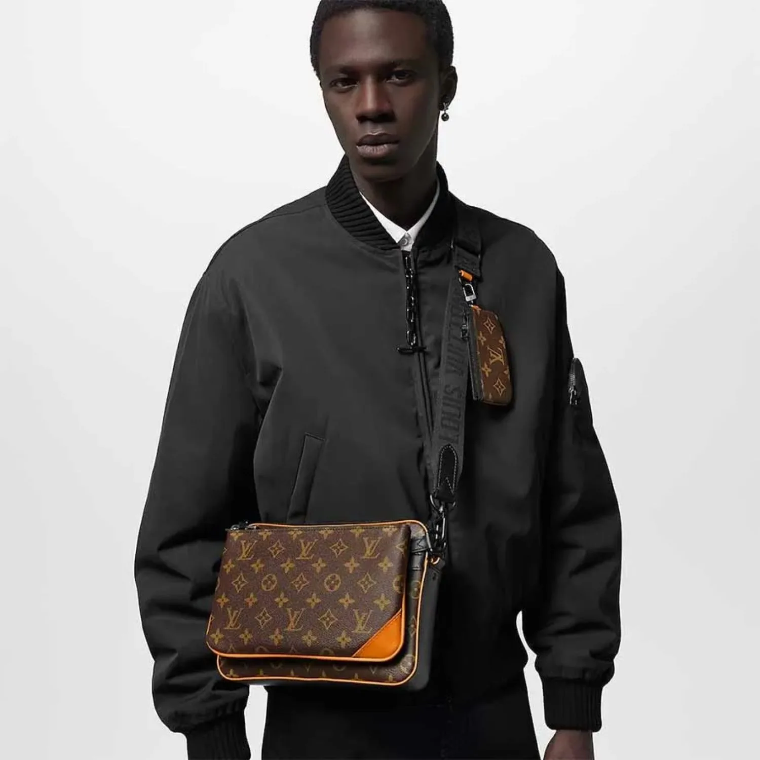 Louis Vuitton Trio Messenger Bag Brown / - Image 6