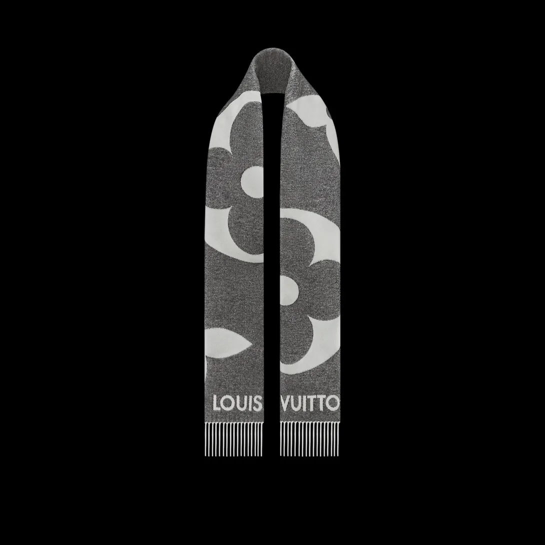 Alternative view of Louis Vuitton Ultimate Shine Scarf