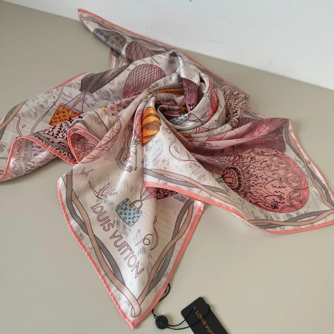 Louis Vuitton Up And Away Square 90 Scarf Marron / - Image 8