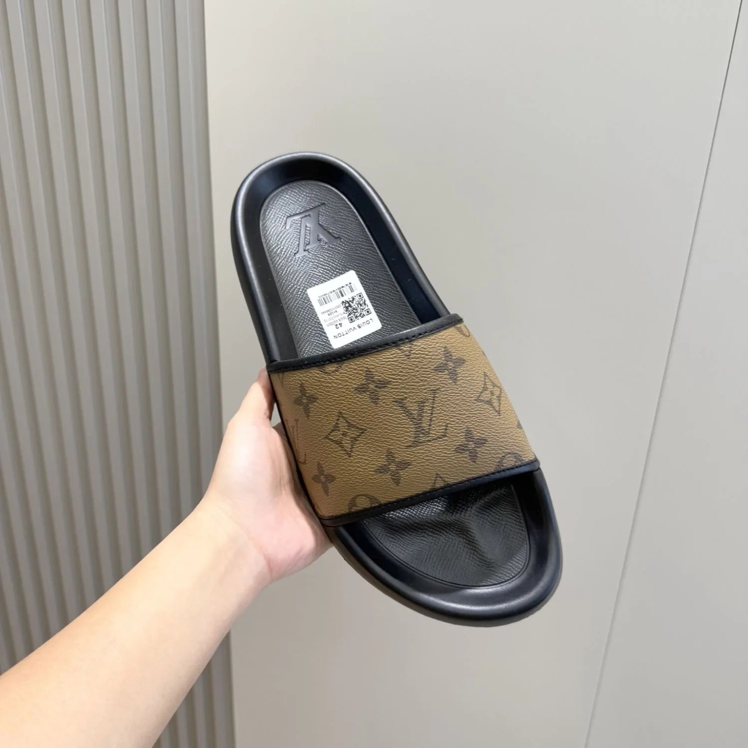 Louis Vuitton Waterfront Mule Brown - Image 5