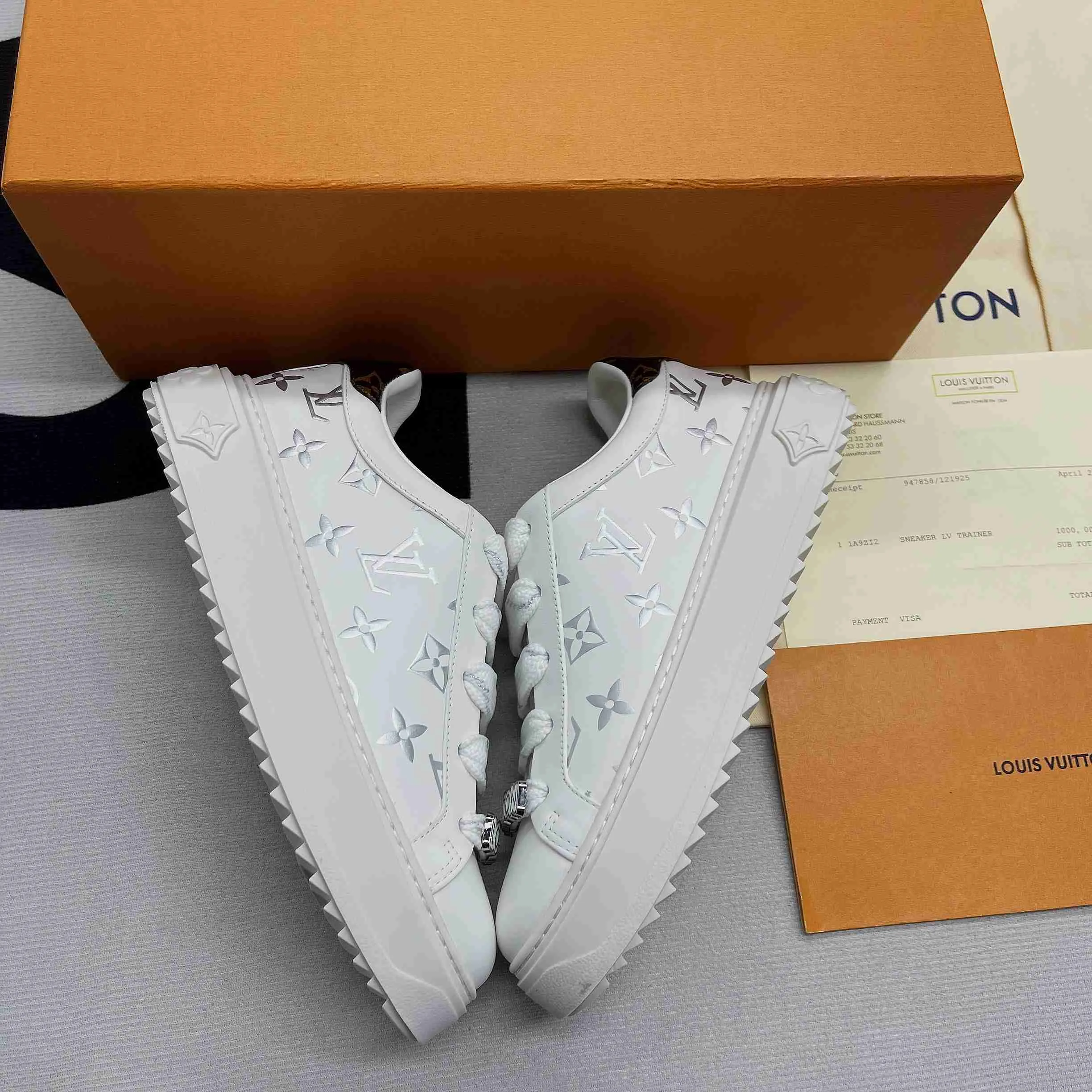 Louis Vuitton LV Time Out Sneaker White - Image 3