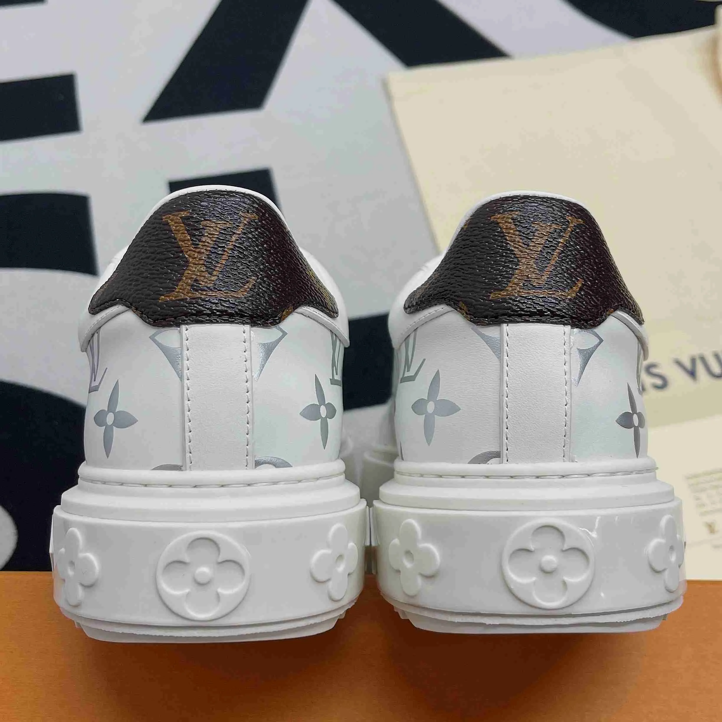 Louis Vuitton LV Time Out Sneaker White - Image 4