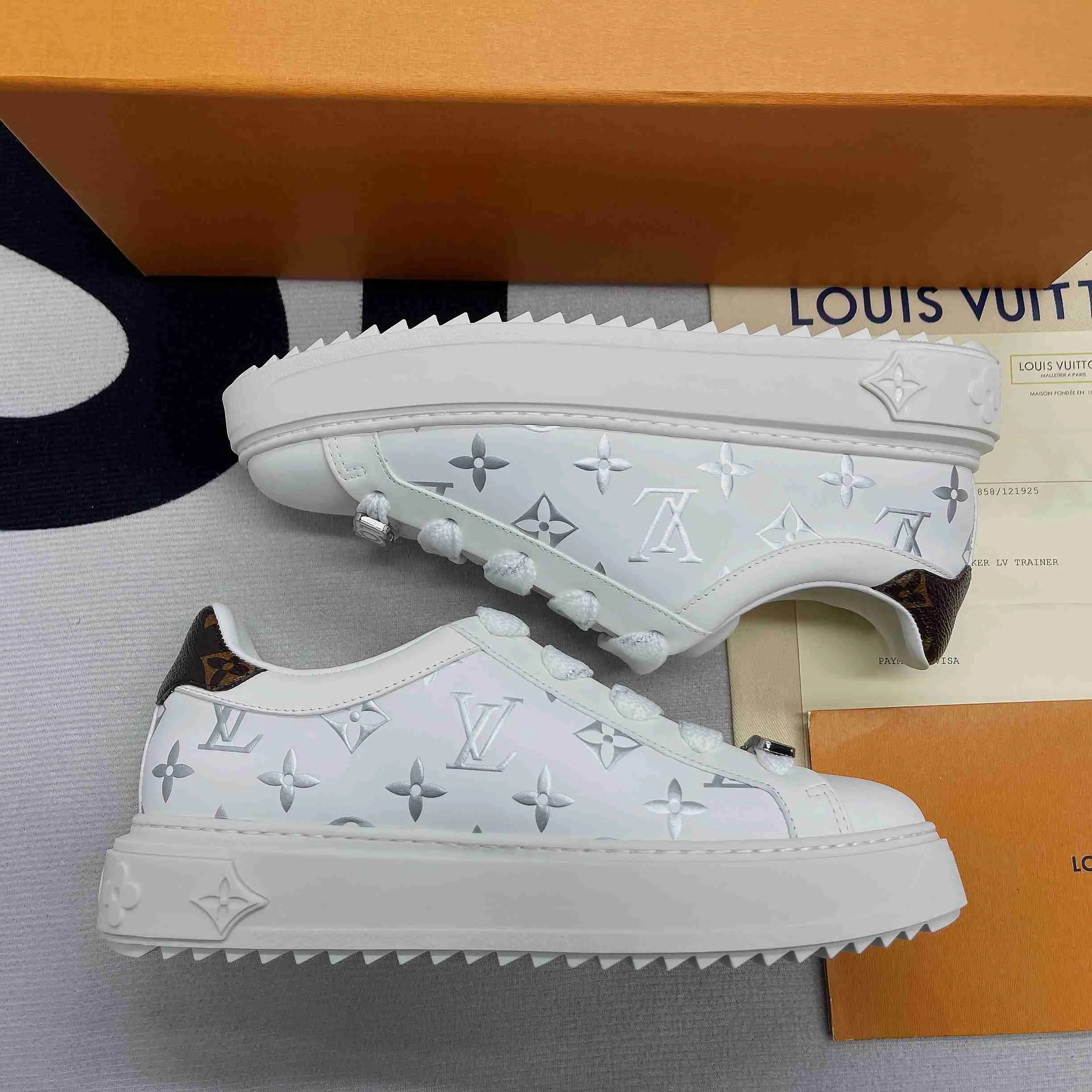 Louis Vuitton LV Time Out Sneaker White - Image 6