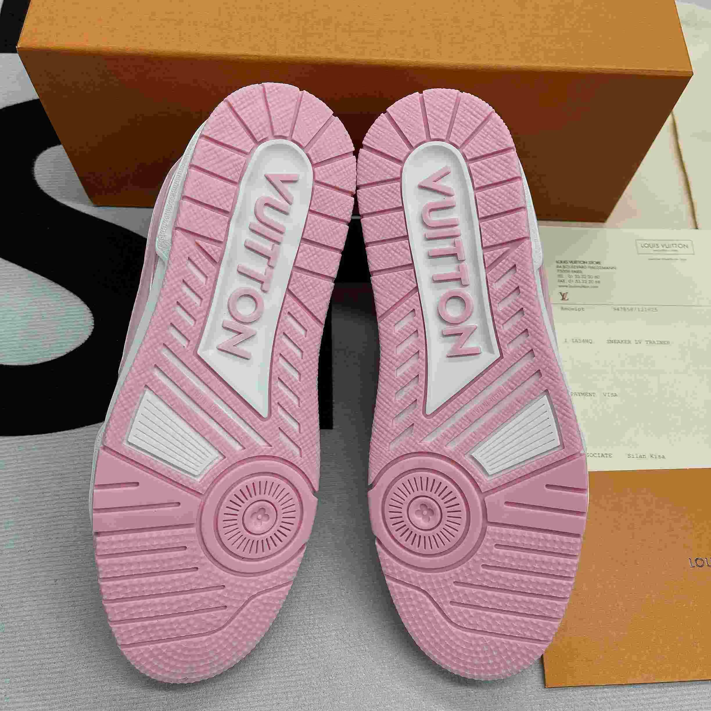 Louis Vuitton Trainer Sneaker Pink - 1ACFXH - Image 5
