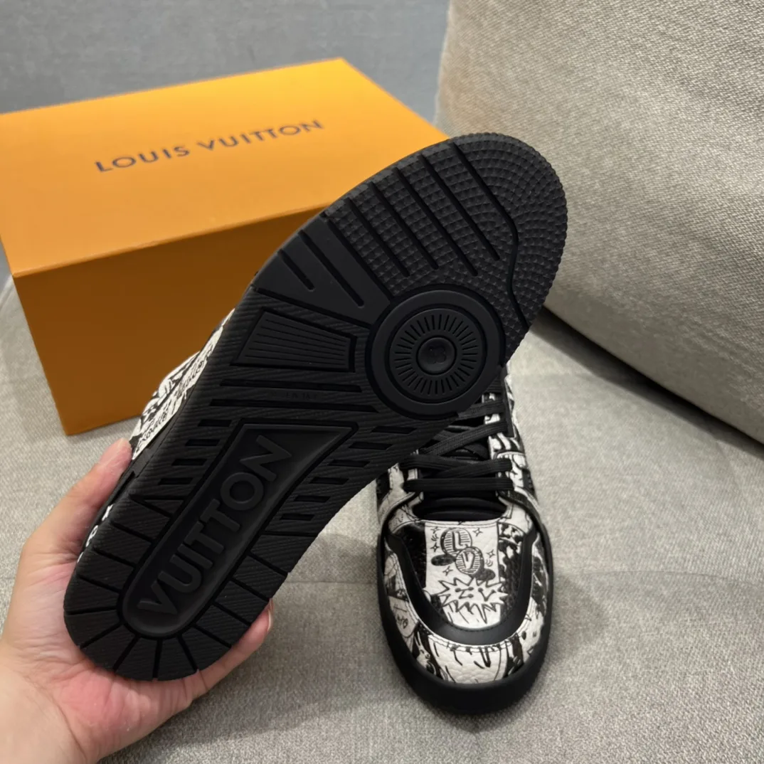 Louis Vuitton LV Trainer Sneaker Black 1AB9WZ - Image 7