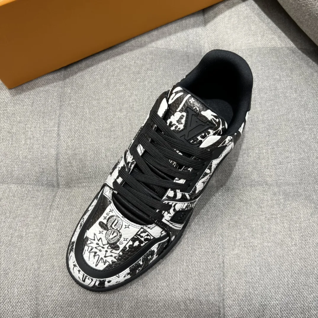 Louis Vuitton LV Trainer Sneaker Black 1AB9WZ - Image 9