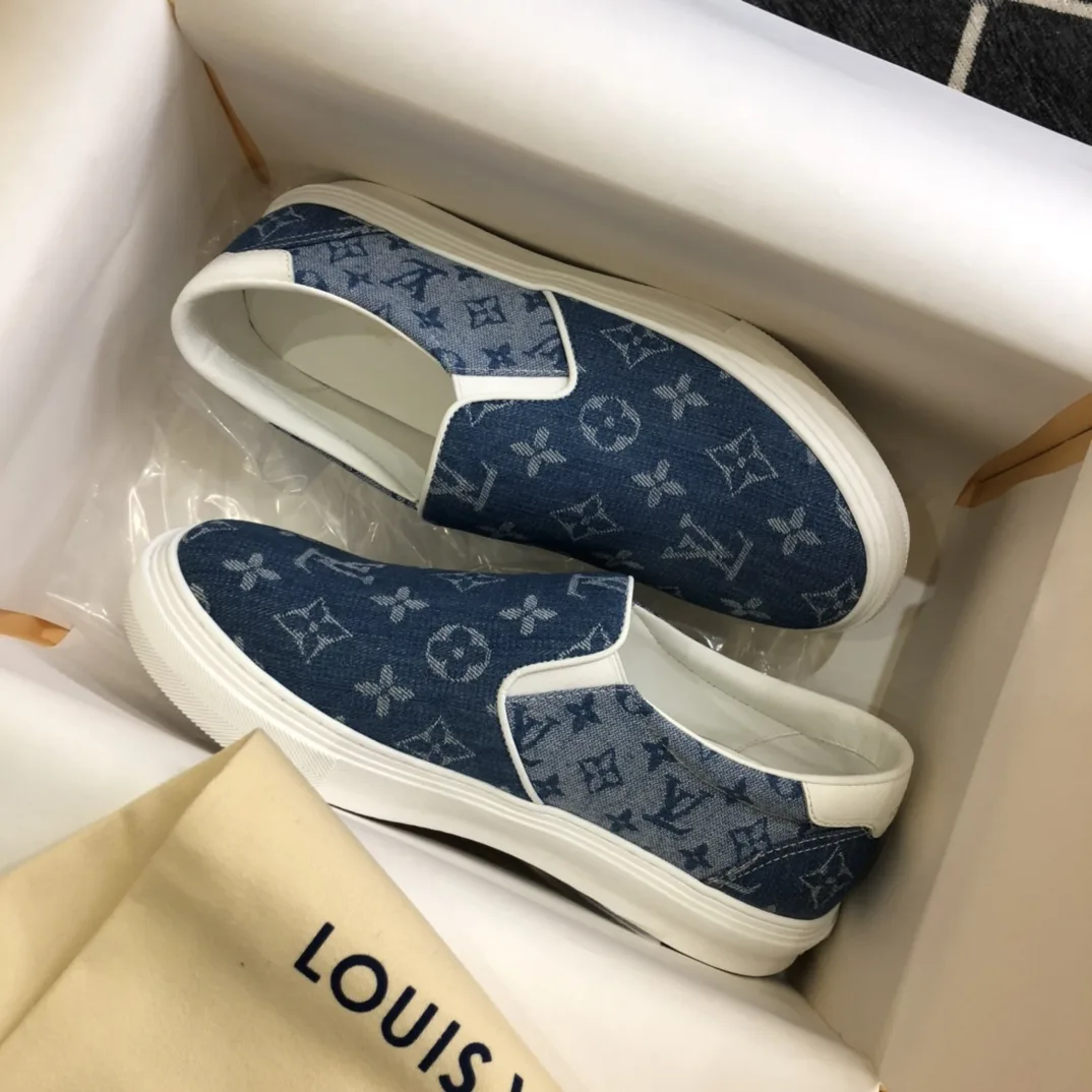 Louis Vuitton LV Slip On Sneakers Blue - Image 6