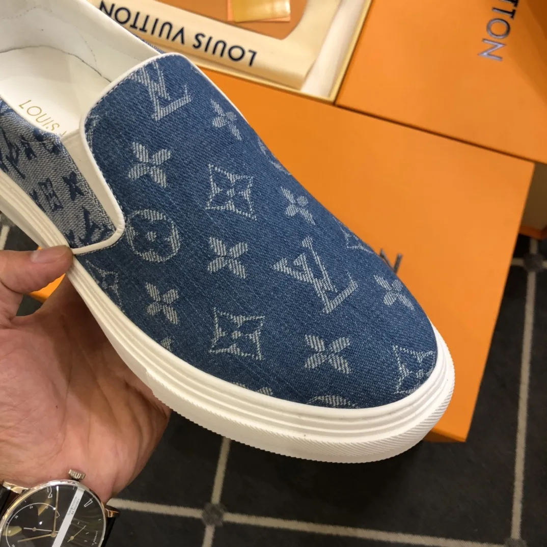Louis Vuitton LV Slip On Sneakers Blue - Image 5