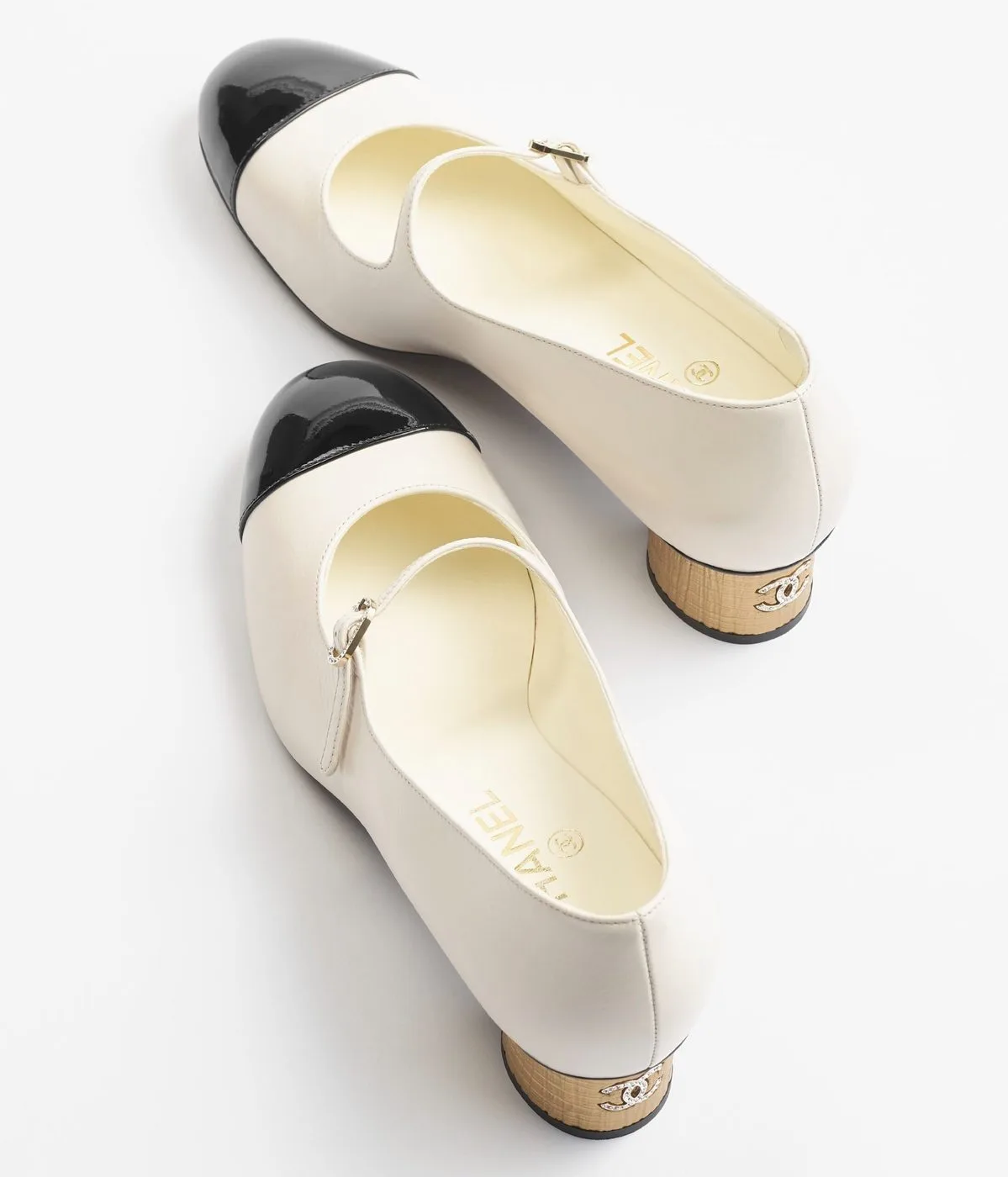 Chanel Mary Janes Ivory And Black - Image 3