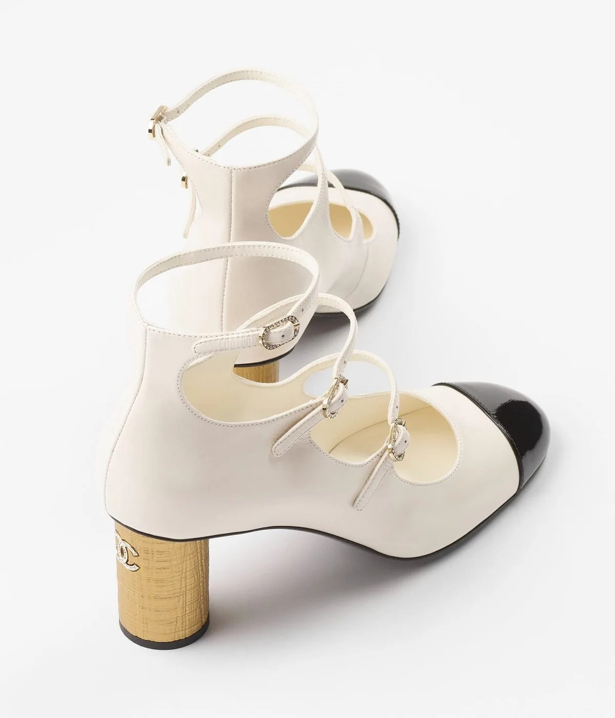 Chanel Mary Janes Ivory And Black - Image 3