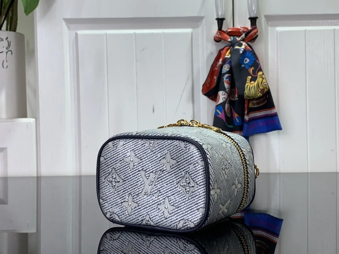 Louis Vuitton Micro Vanity Bag Silver Tone / - Image 4