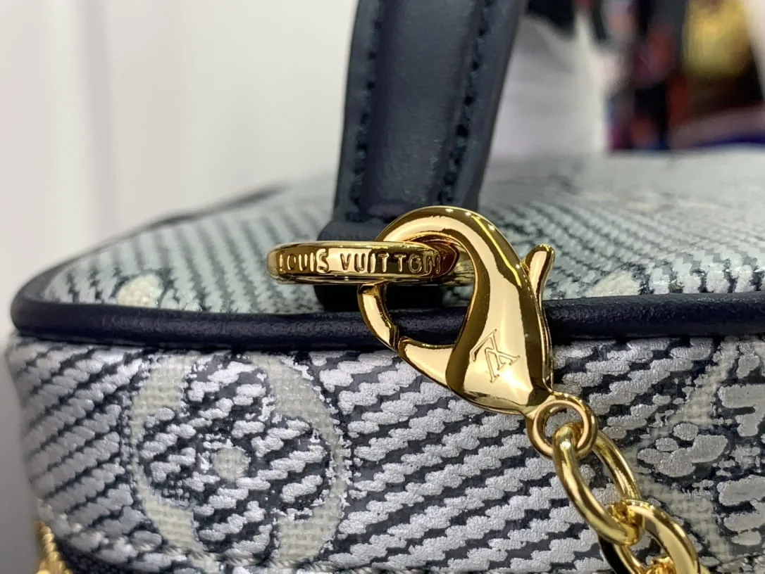 Louis Vuitton Micro Vanity Bag Silver Tone / - Image 6