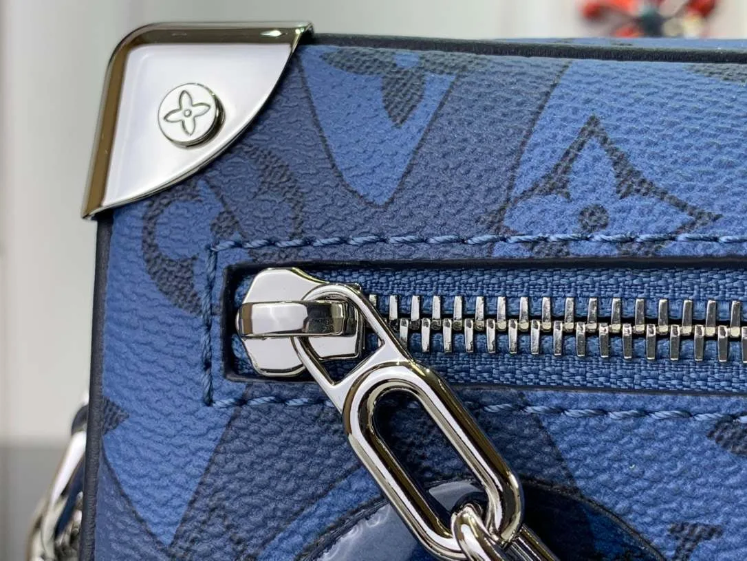 Louis Vuitton Mini Soft Trunk Blue / - Image 7