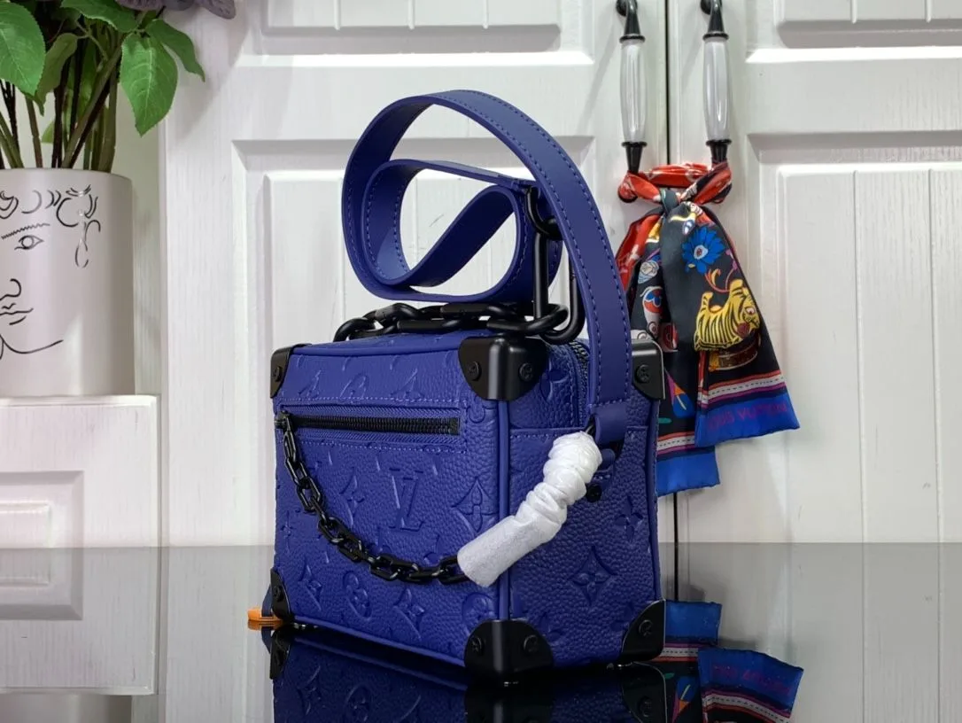 Louis Vuitton Mini Soft Trunk Blue / - Image 3