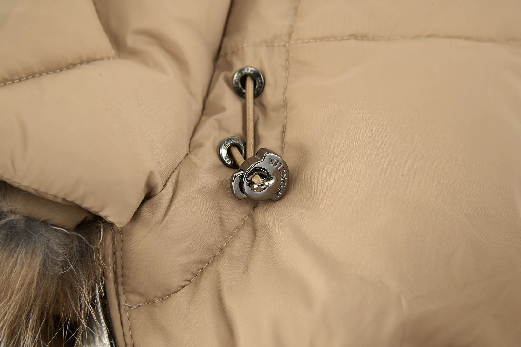Moncler Boed Hooded Shearling-Trimmed Short Down Jacket Beige - Image 14
