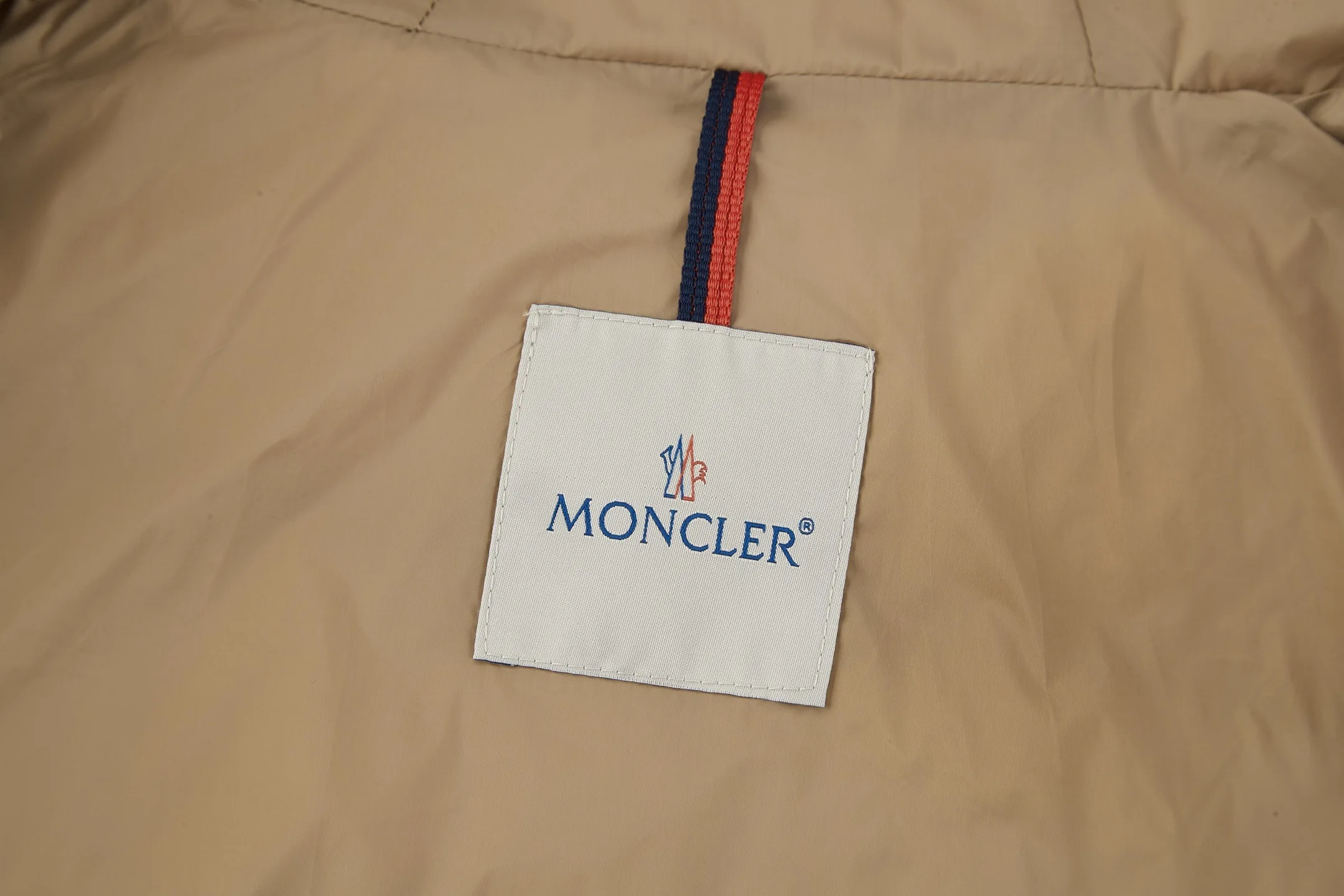 Moncler Boed Hooded Shearling-Trimmed Short Down Jacket Beige - Image 9