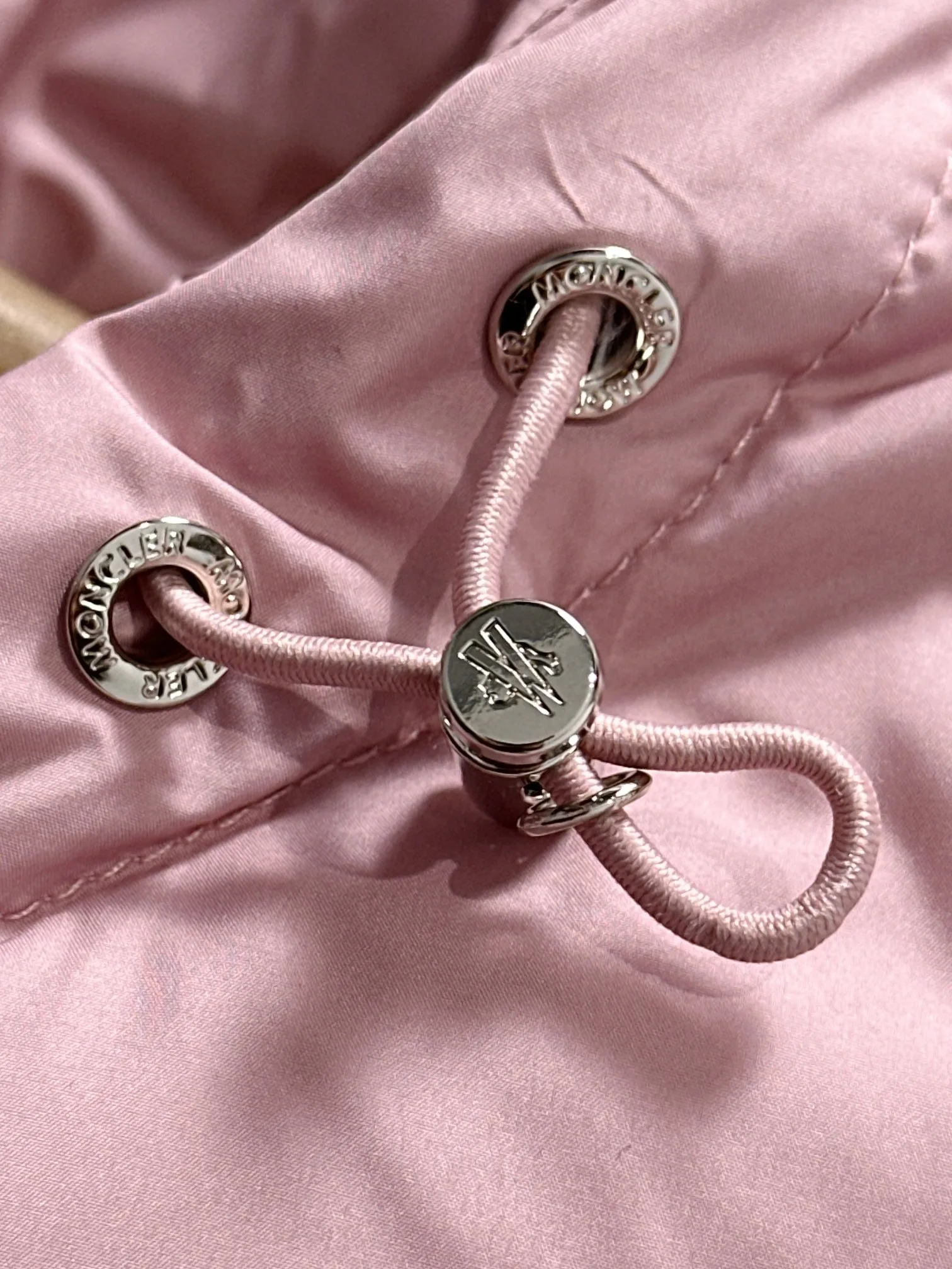 Moncler Maya 70 Short Down Jacket Pink - Image 7