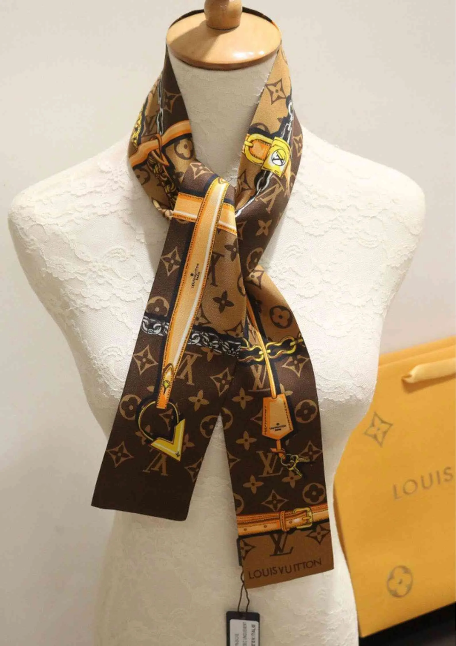 Louis Vuitton Monogram Confidential Bandeau Brown - Image 3