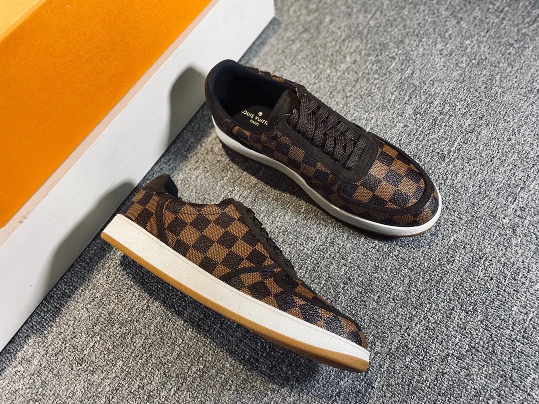 Louis Vuitton Rivoli Sneaker Brown