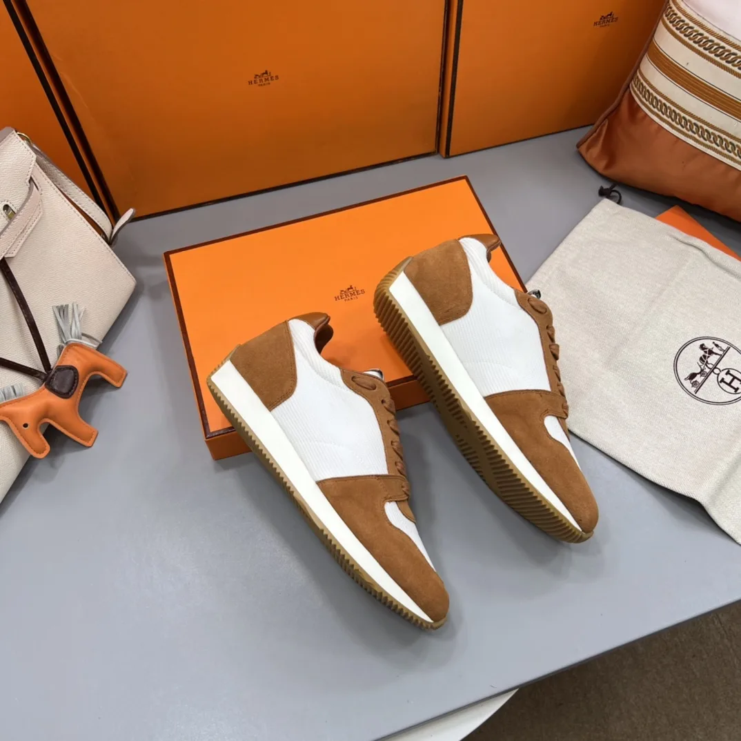 Alternative view of Hermes Escape Trainers Brown