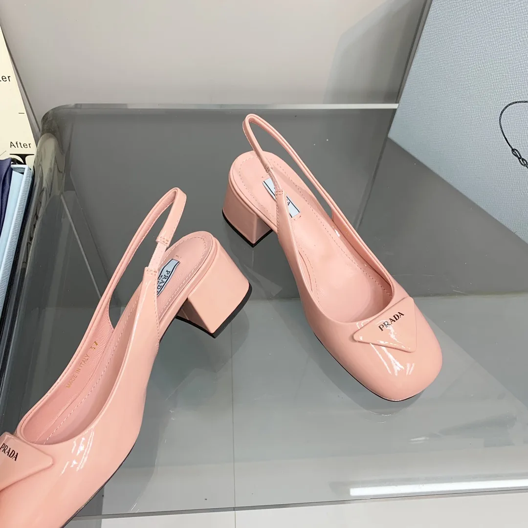 Prada Patent Slingback Pumps Light Pink / - Image 5