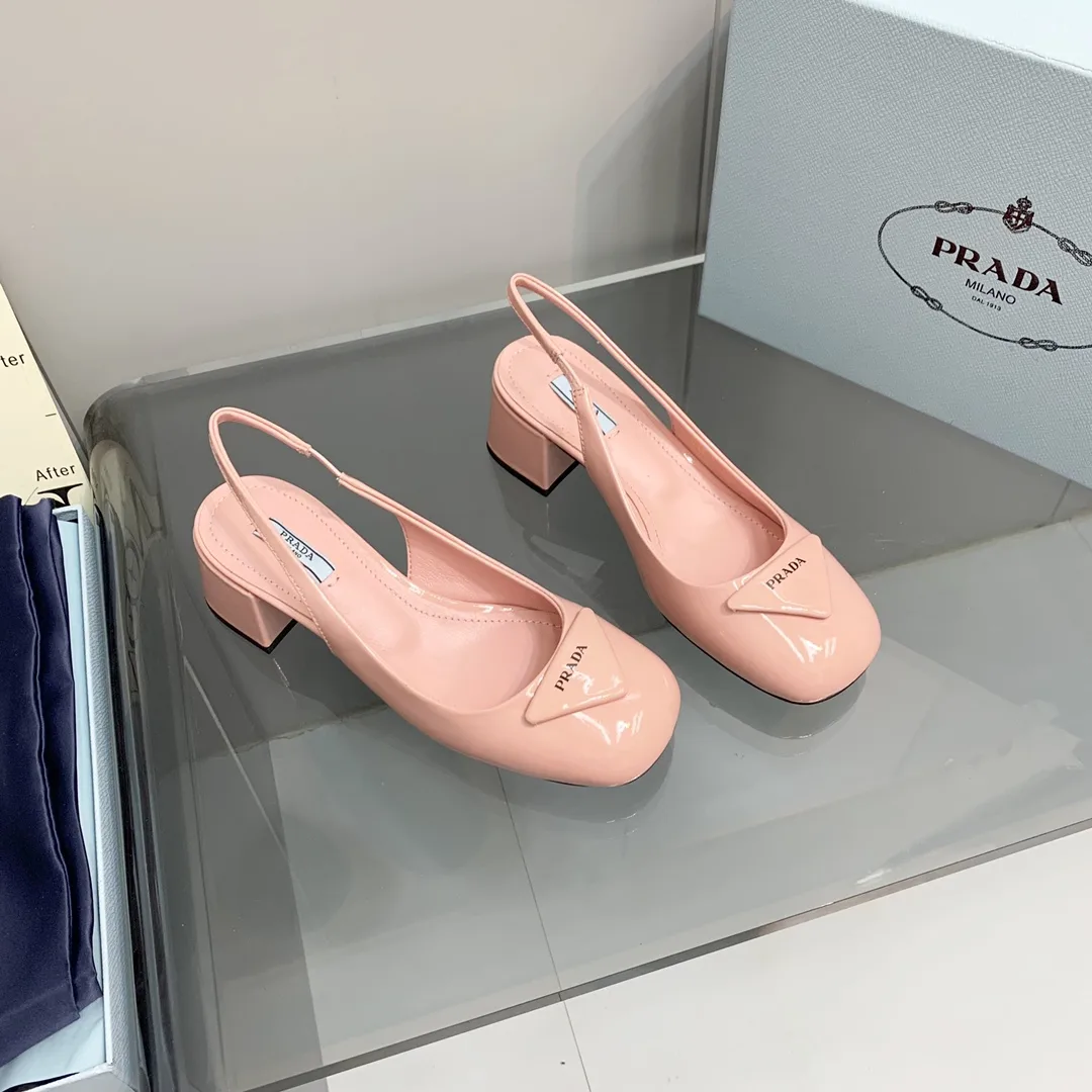 Prada Patent Slingback Pumps Light Pink / - Image 3