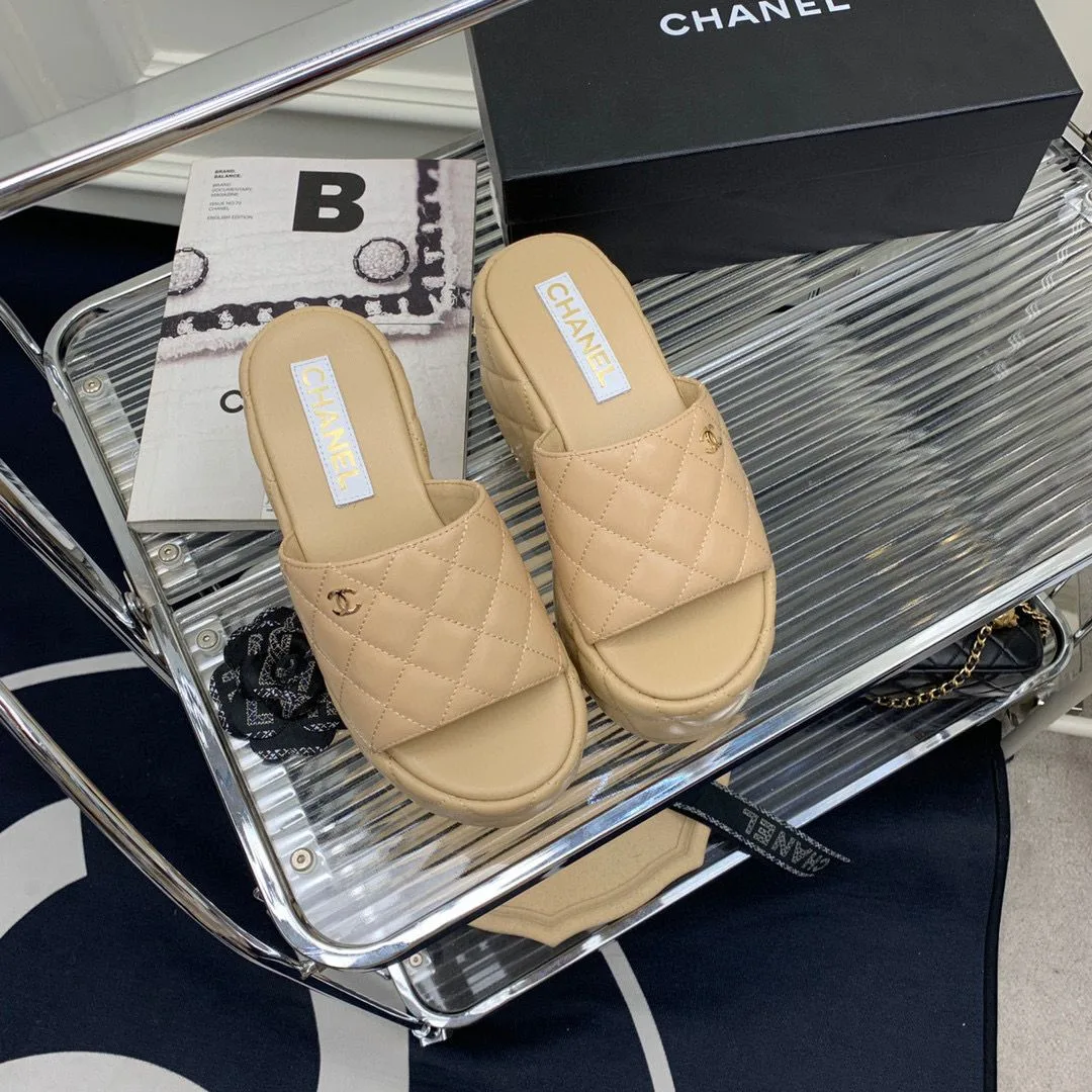 Chanel Platform Slide Beige / - Image 6