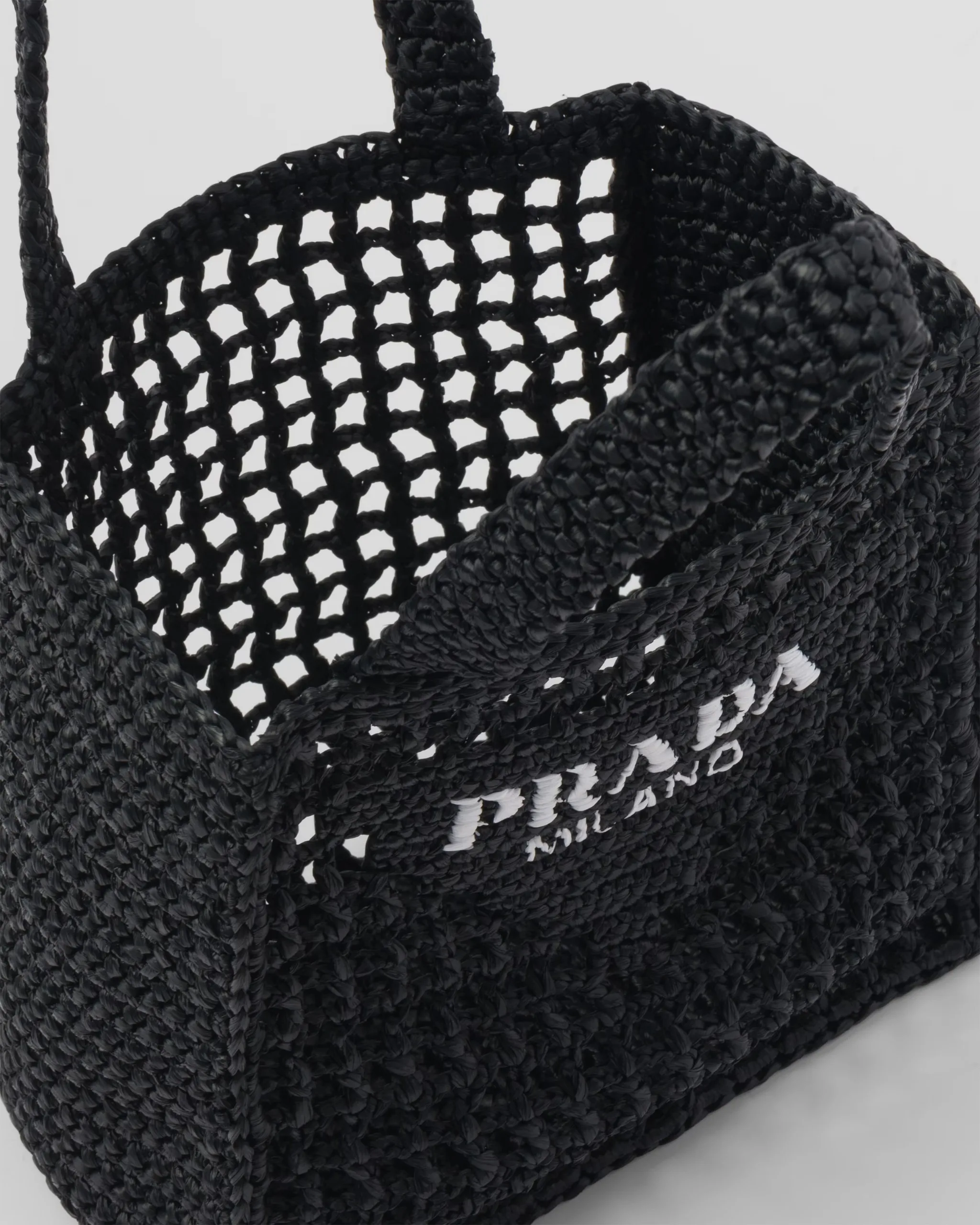 Small Raffia Tote Black / 1BG444_2A2T_F0002_V_OOO - Image 7