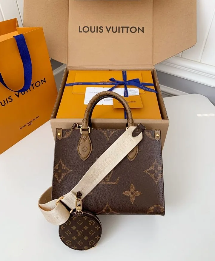 Louis Vuitton OnTheGo PM Tote Bag Brown / - Image 6