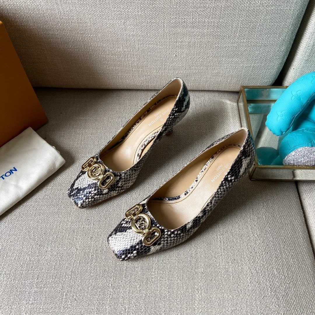 Alternative view of Louis Vuitton Women’s Rotary Pump Grey