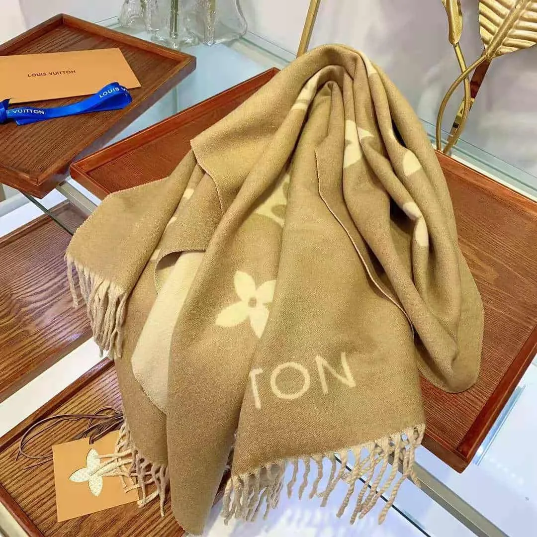 Alternative view of Louis Vuitton Reykjavik Scarf Brown