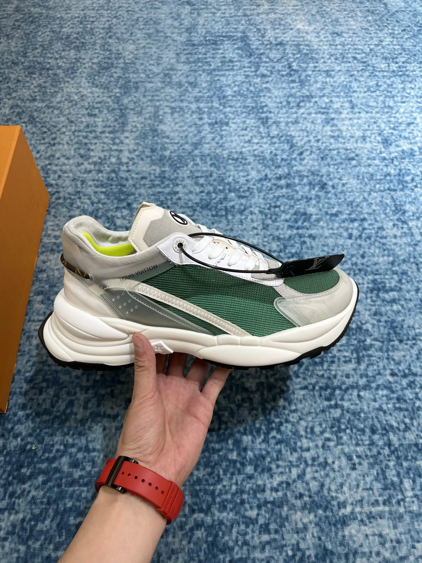 Louis Vuitton Run 55 Sneaker Green - Image 5