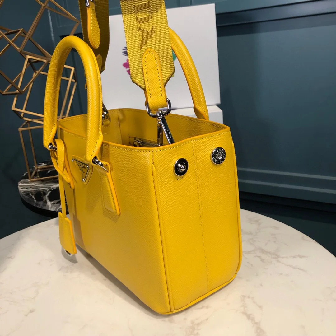 Prada Saffiano Lux Galleria In Yellow / - Image 3