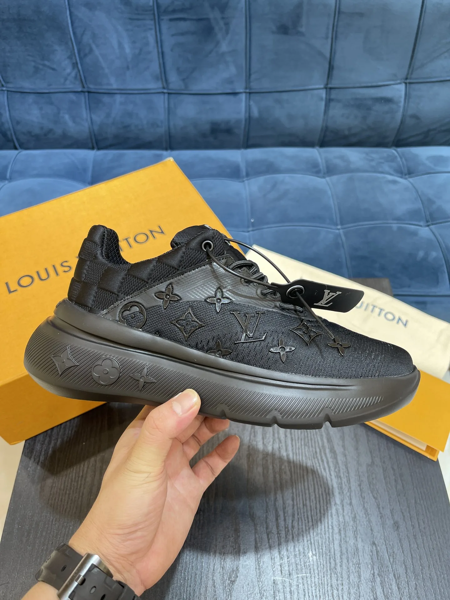 Louis Vuitton Show Up Sneaker Black 1A9JRO - Image 6
