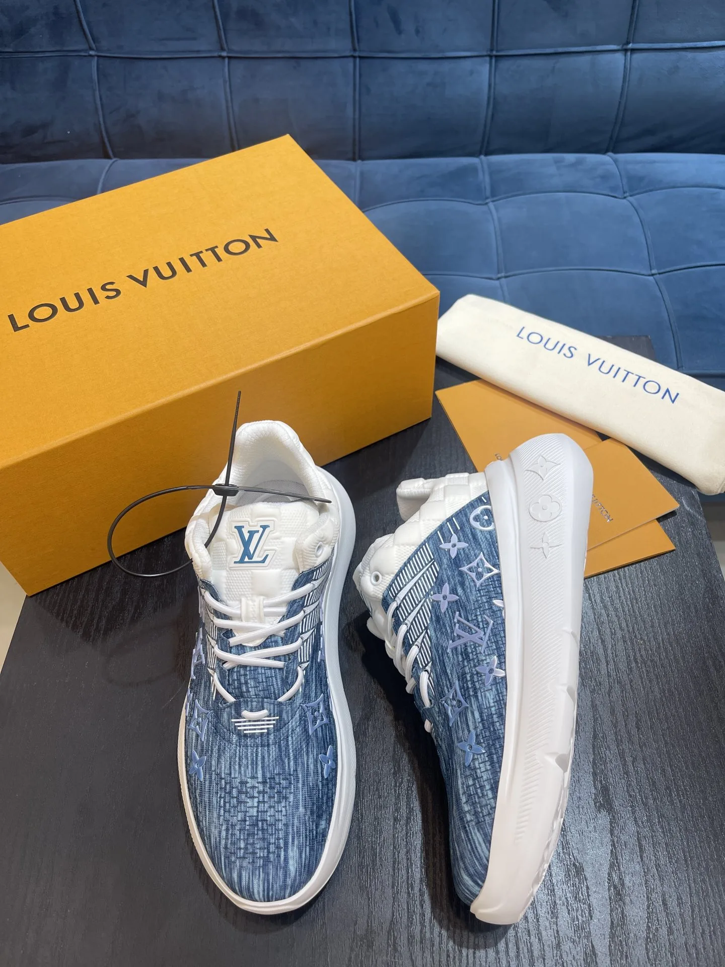 Louis Vuitton Show Up Sneaker Blue 1AA48E - Image 2