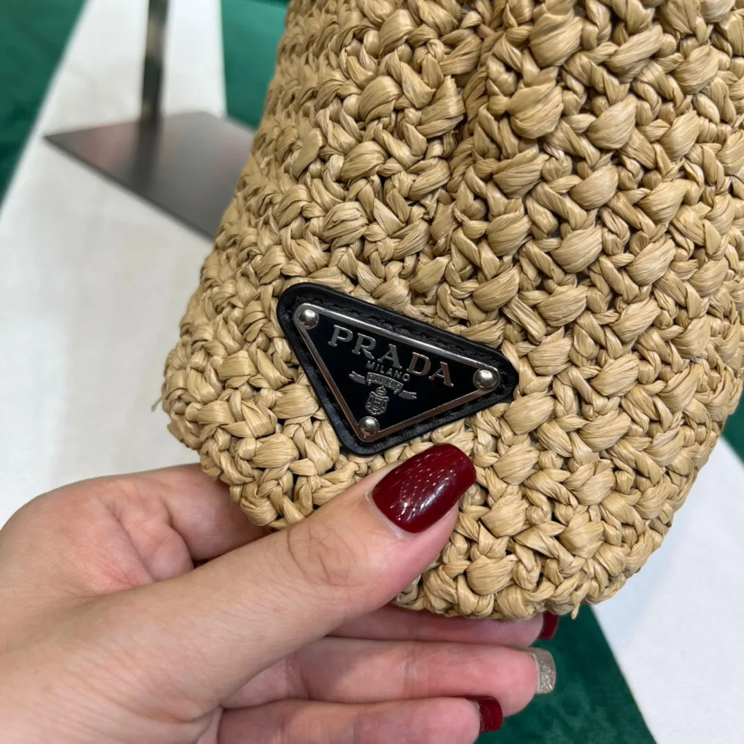 Prada Crochet Tote Bag / Beige Raffia 1BG422_2A2T_F0018_V_OOL - Image 5
