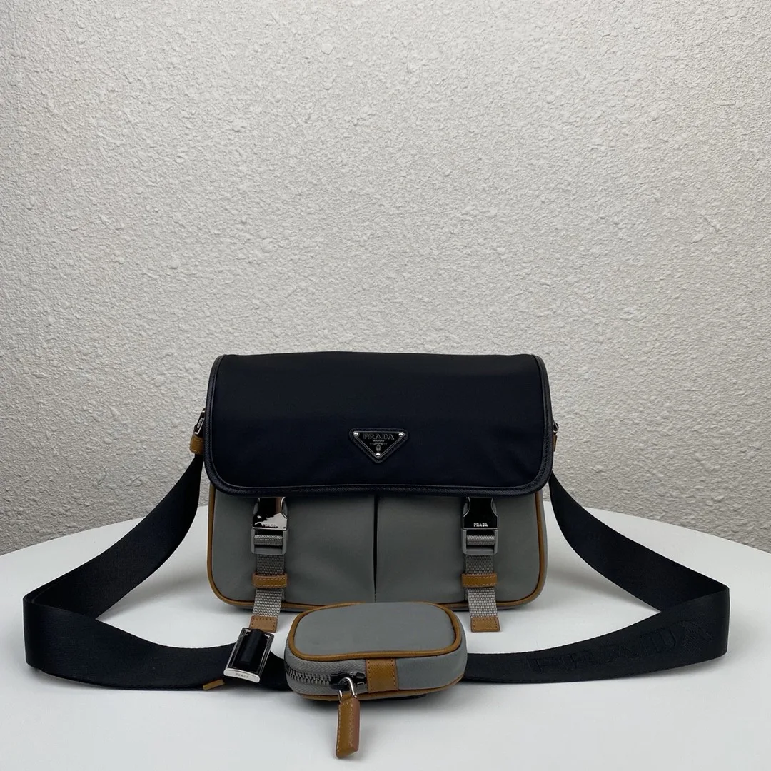 Alternative view of Small Saffiano Shoulder Bag Grey and Black /
