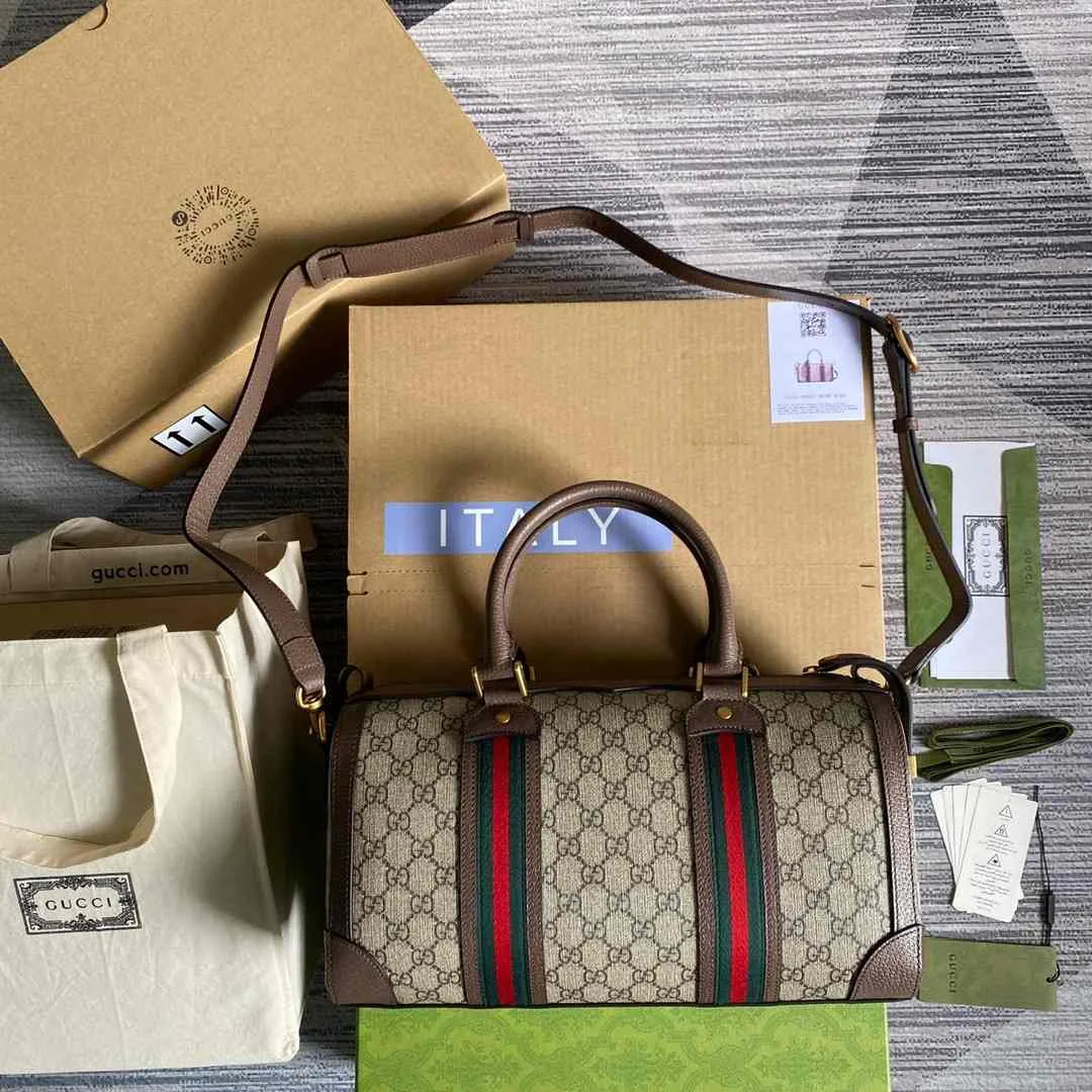 Gucci Soft GG Supreme Duffle Bag Brown / - Image 3