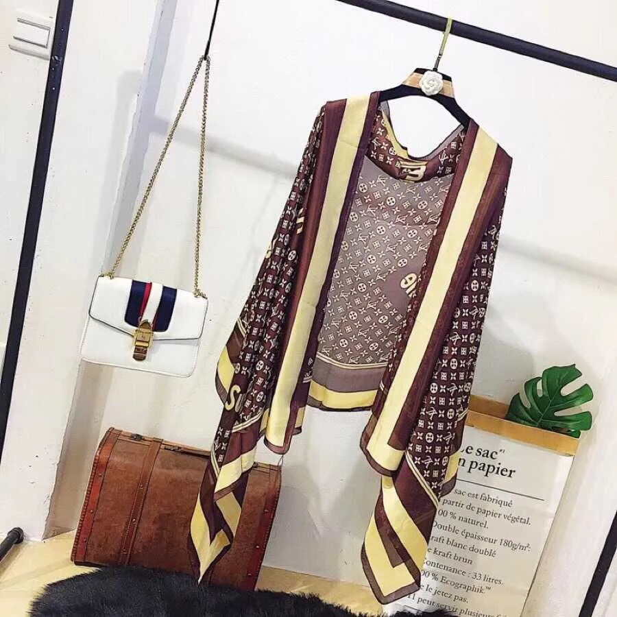 Louis Vuitton Supreme x LV Shawl Scarf Brown - Image 6